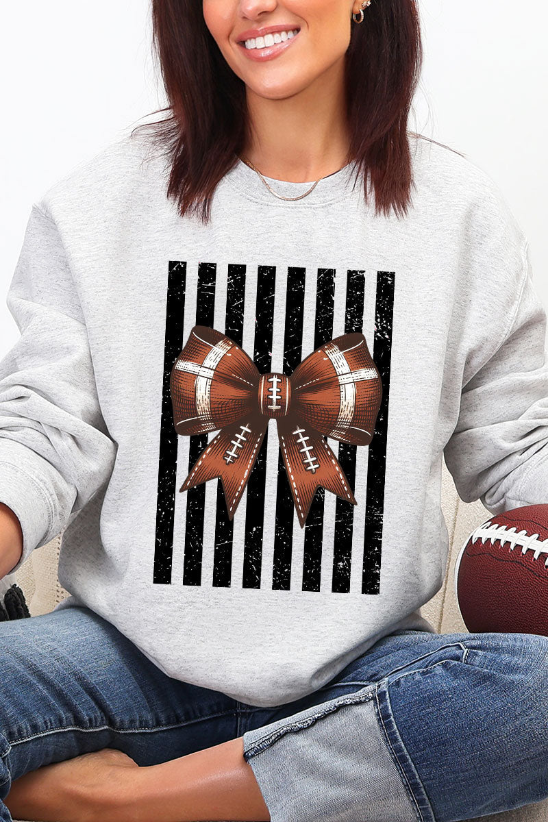 Black Varsity Bow Heavy Blend Crew Sweatshirt product image 3
