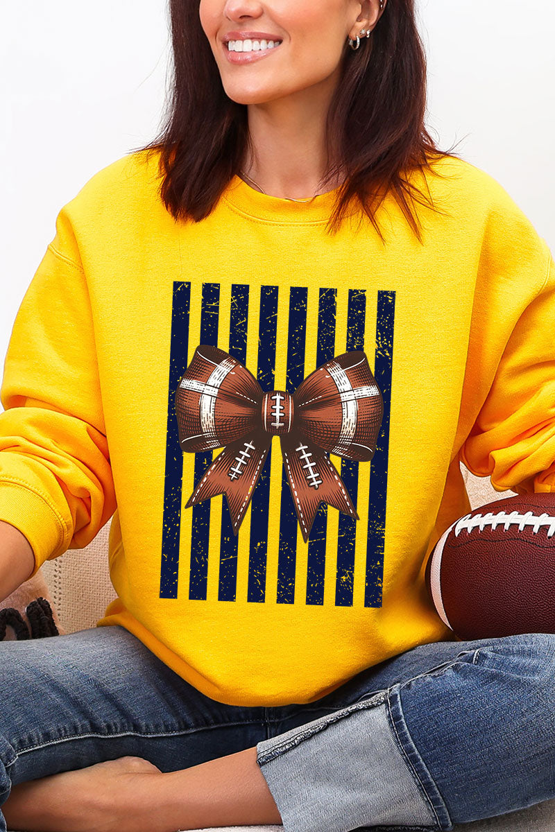 Black Varsity Bow Heavy Blend Crew Sweatshirt product image 8